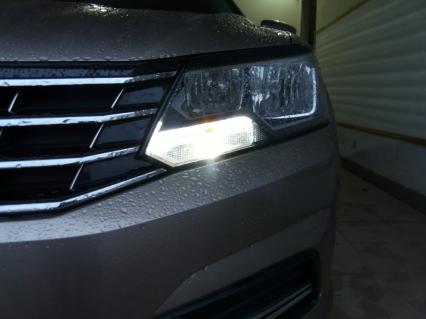 Volkswagen Passat (2016) - przeróbka oświetlenia z wersji USA > EU