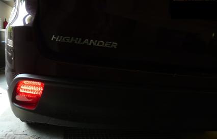 Toyota Highlander (III) XLE - lampa przeciwmgielna - tył