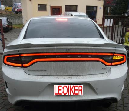 Dodge Charger - modyfikacja lamp tylnych z USA na EU
