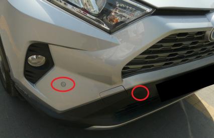 Toyota Rav4 (2020) - montaż czujników parkowania przód
